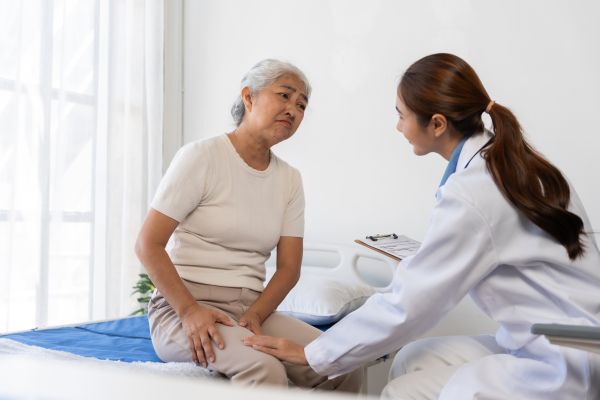 Common Knee Osteoarthritis Treatments To Relieve Pain